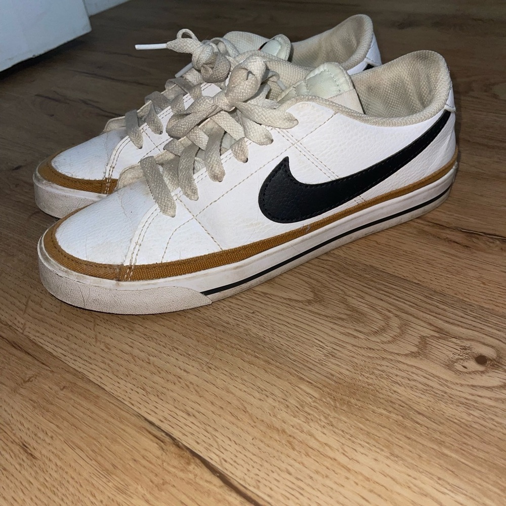 Nike Women’s Court Legacy Next Nature Shoes